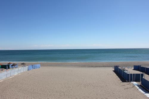 Apartamentos Guaquin Torremolinos Dış mekan fotoğraf