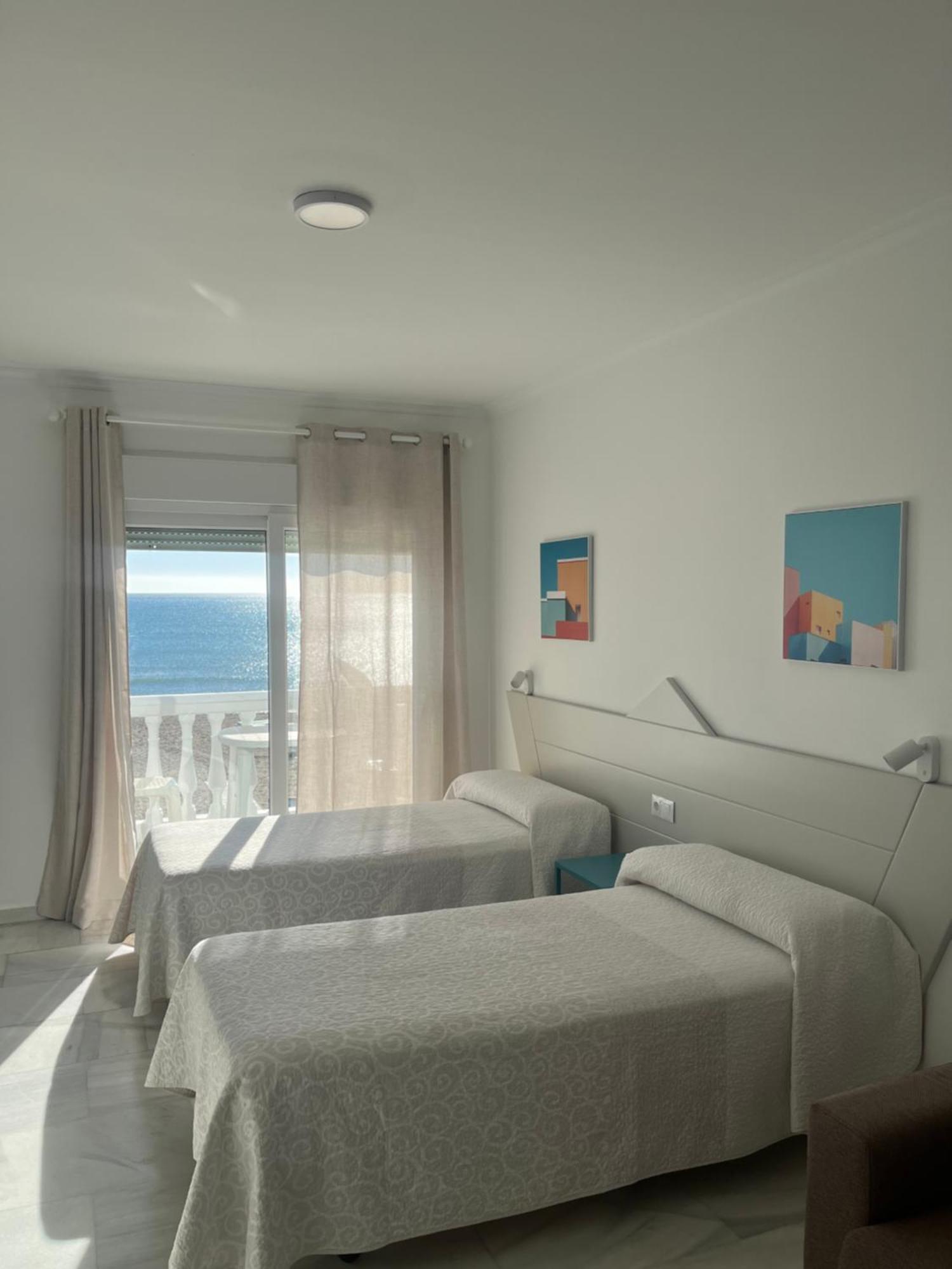 Apartamentos Guaquin Torremolinos Dış mekan fotoğraf