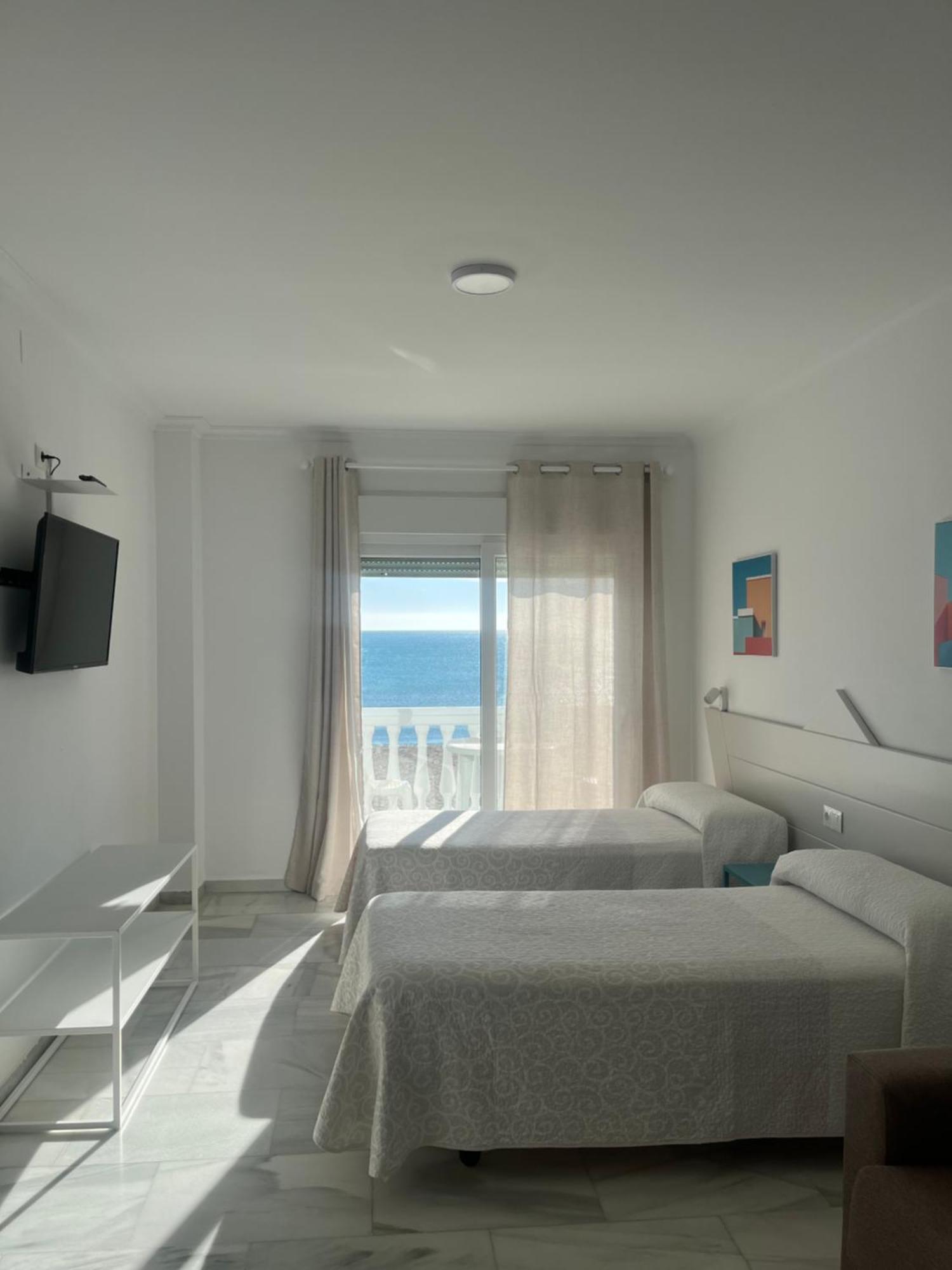 Apartamentos Guaquin Torremolinos Dış mekan fotoğraf