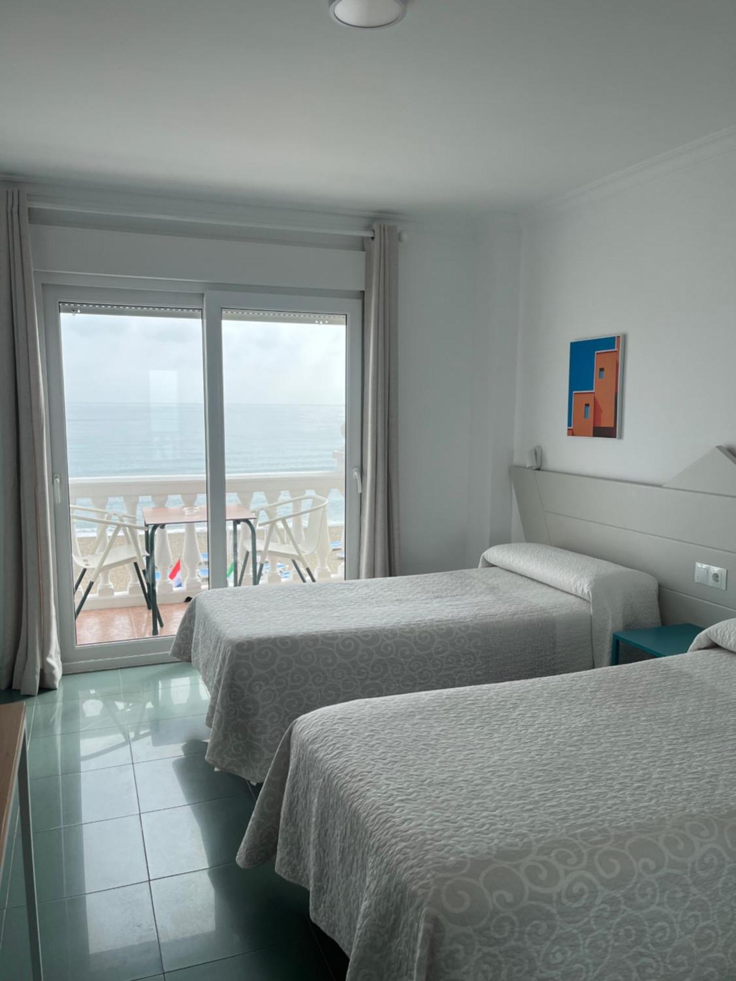 Apartamentos Guaquin Torremolinos Dış mekan fotoğraf